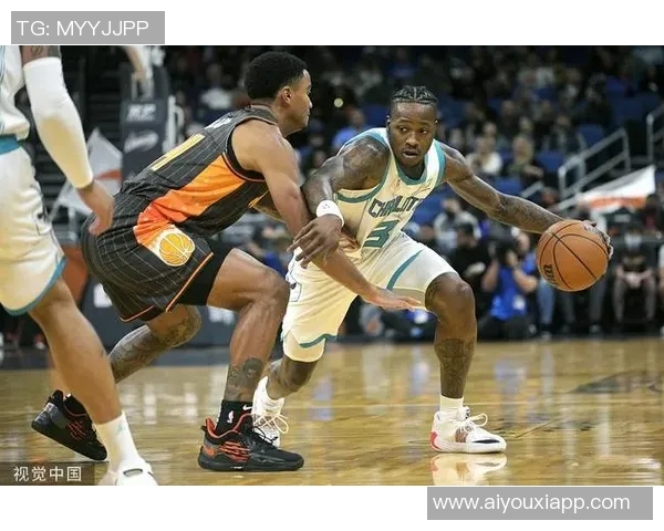 罗林斯疯狂表现全场最高24投11中斩获26分7篮板5助攻1抢断助力球队胜利